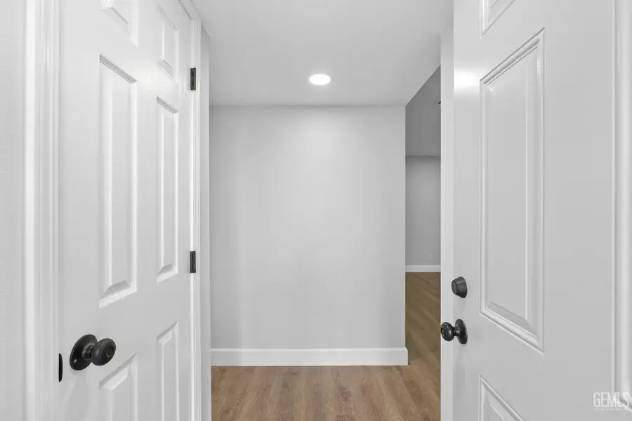 3013 ARNOLD STREET, Bakersfield, CA 93305 - Image #2