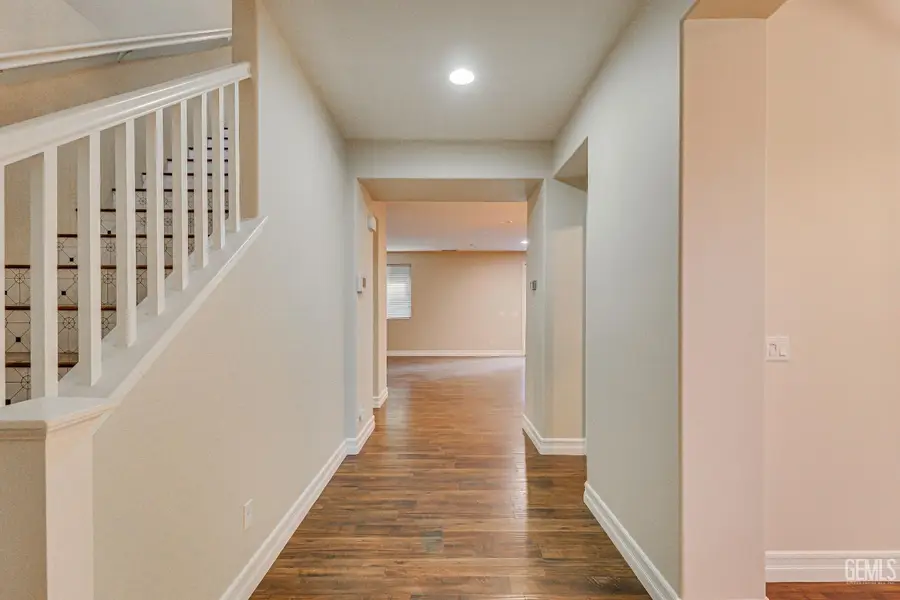 5005 SILVERY JEWEL LANE, Bakersfield, CA 93313 - #3