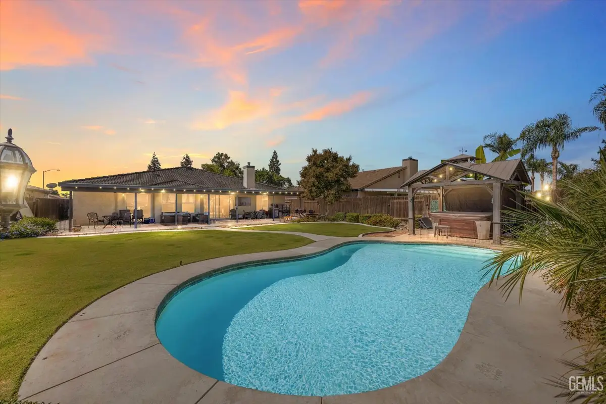 5900 LATINA DRIVE, Bakersfield, CA 93308 - Image #1