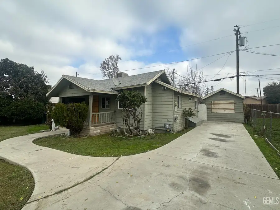 720 BEECH STREET, Bakersfield, CA 93304 - Image #3