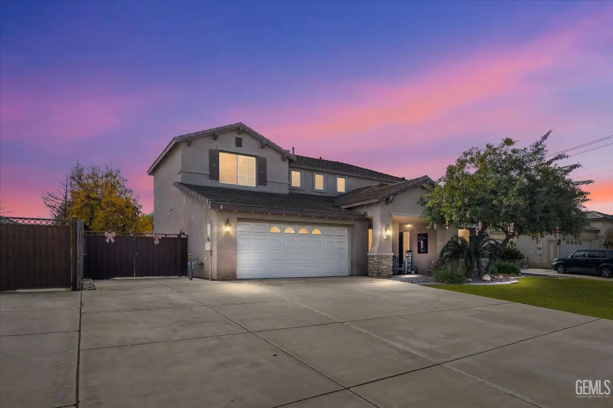 12809 TRAFALGAR SQUARE DRIVE, Bakersfield, CA 93312 - Image #1