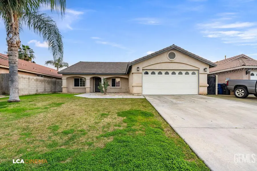 4209 SIERRA REDWOOD DRIVE, Bakersfield, CA 93313 - Image #2