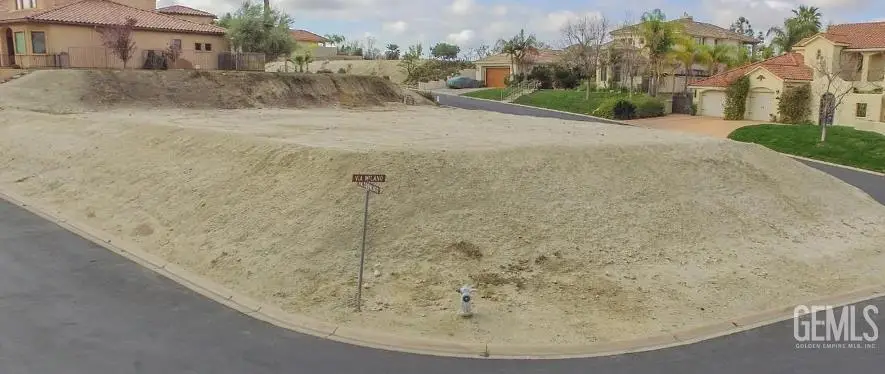 5511 VIA VENEZIA, Bakersfield, CA 93306 - Image #2