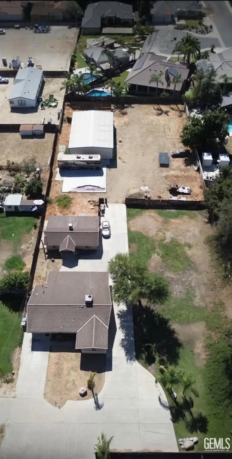 10931 SHELLABARGER ROAD, Bakersfield, CA 93312 - Image #1