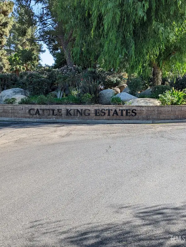 6100 ROUND UP WAY, Bakersfield, CA 93306