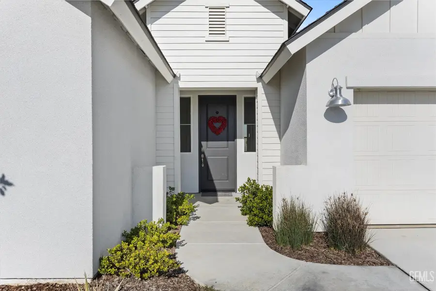 8406 AVON STREET, Bakersfield, CA 93314 - Image #3