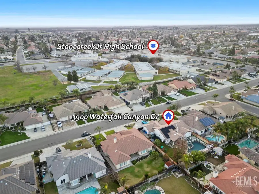 3900 WATERFALL CANYON DRIVE, Bakersfield, CA 93313 - Image #3