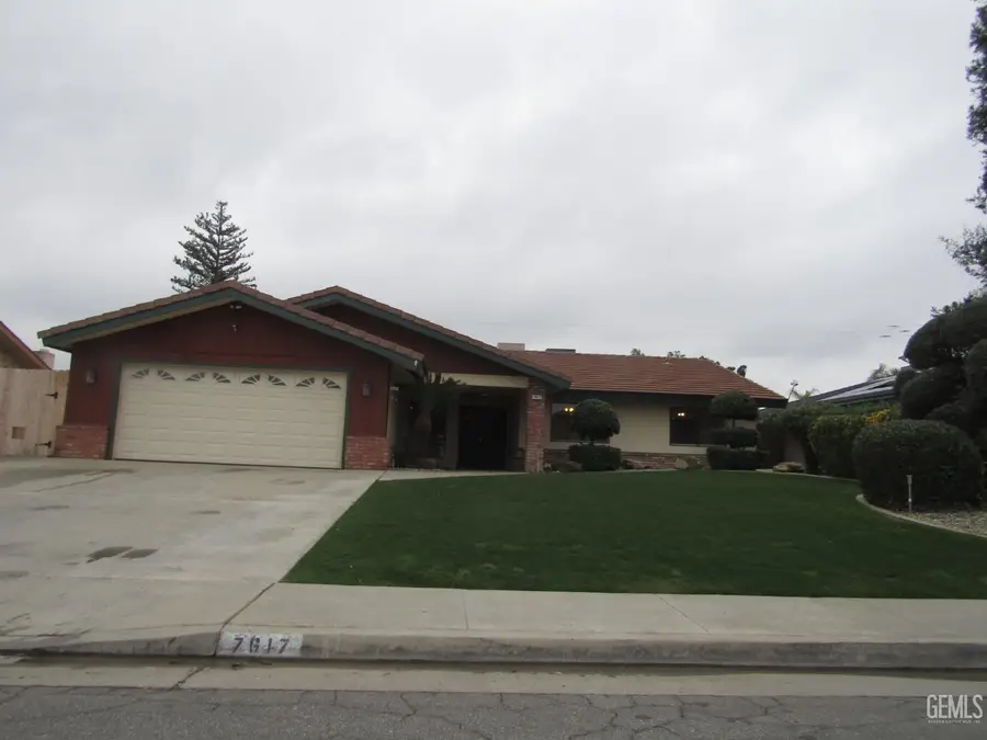 7617 WELDON AVENUE, Bakersfield, CA 93308 - Image #3