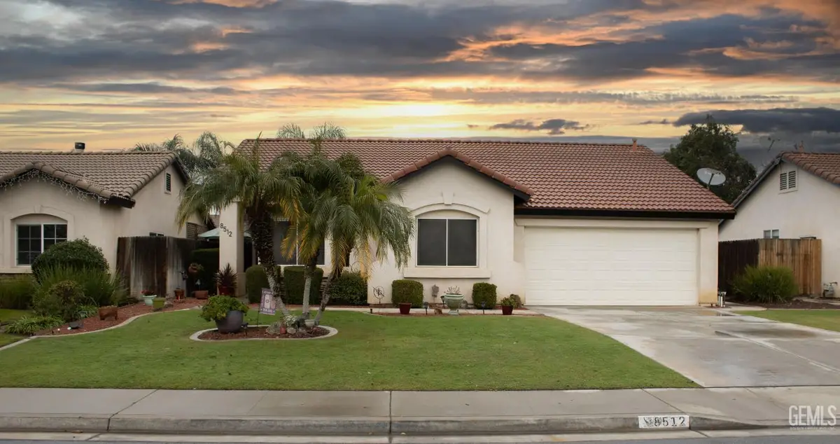 8512 NORTHSHORE DRIVE, Bakersfield, CA 93312 - Image #1
