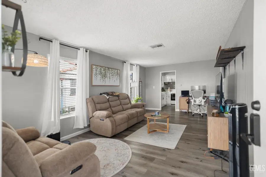 531 B STREET, Taft, CA 93268 - Image #3