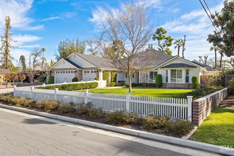 7108 SAINT ANDREWS DRIVE, Bakersfield, CA 93309 - Image #2