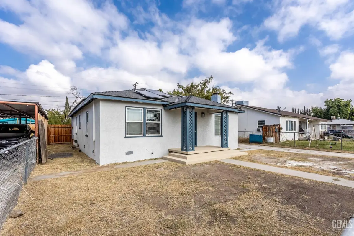 1102 WILSON AVENUE, Bakersfield, CA 93308 - Image #1