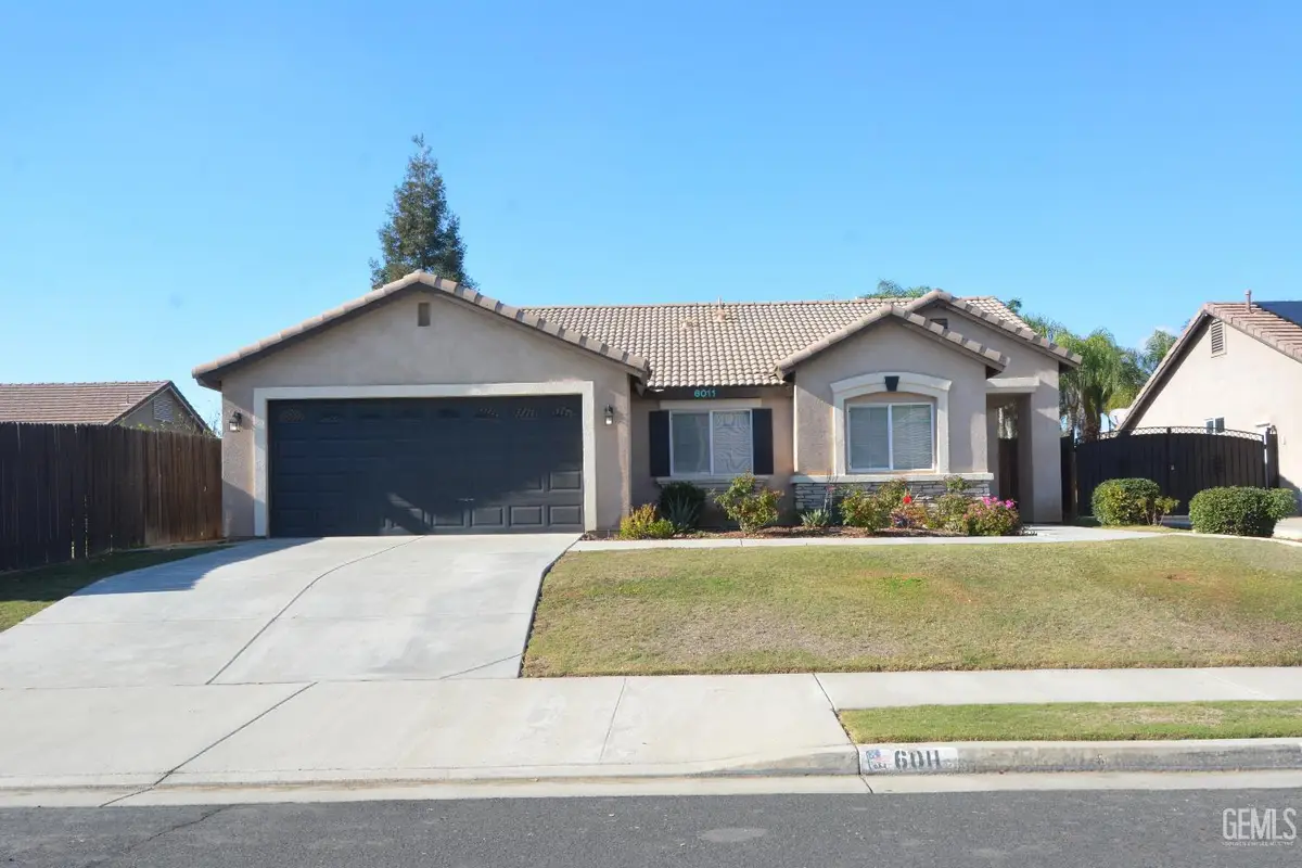 6011 ONEIDA FALLS DRIVE, Bakersfield, CA 93312 - Image #1