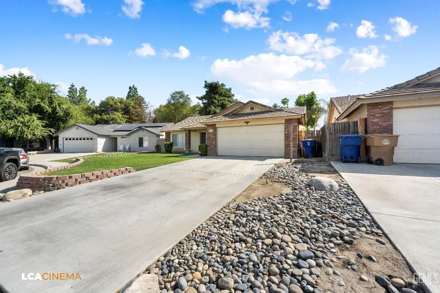 4715 PEACOCK COURT, Bakersfield, CA 93313 - Image #3
