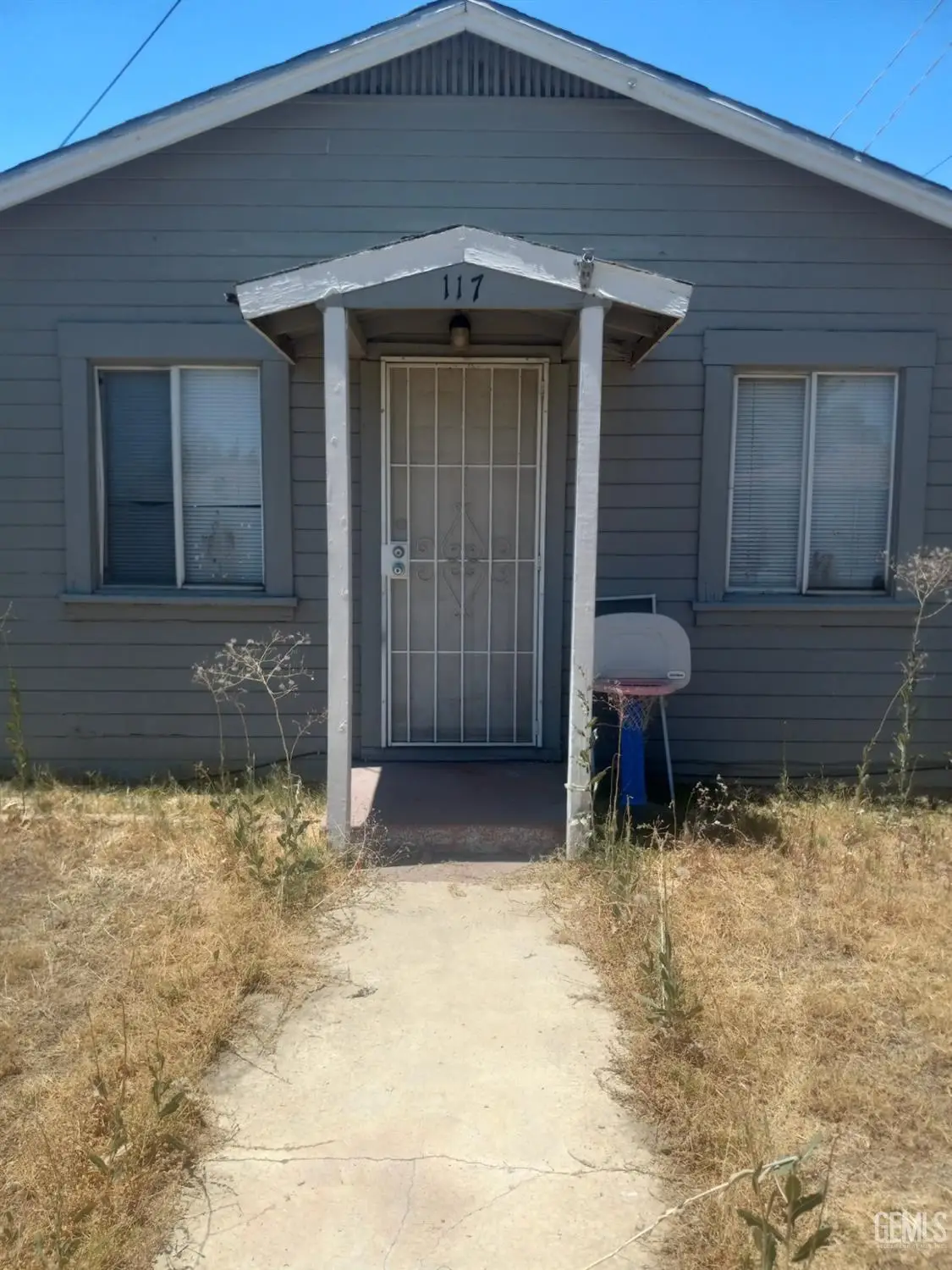 117 HARRIS DRIVE, Bakersfield, CA 93308 - Image #1