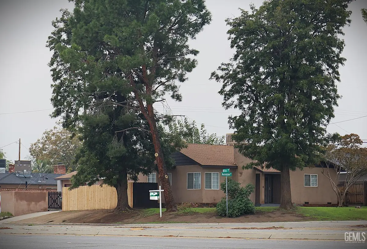 2000 AVONDALE DRIVE, Bakersfield, CA 93306 - Image #1