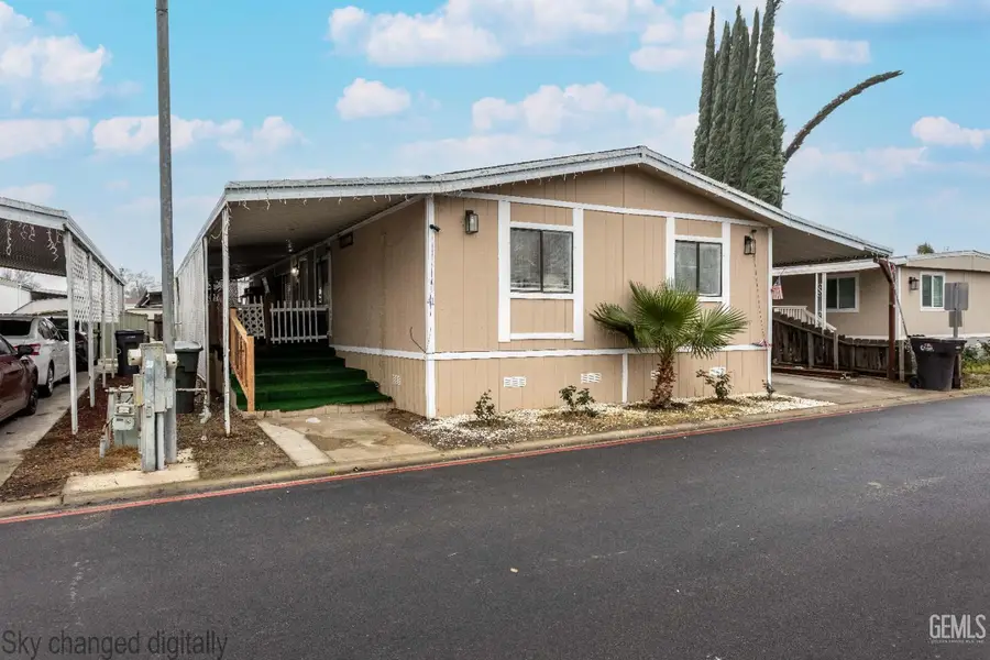 975 N H STREET #41, Tulare, CA 93274 - Image #3