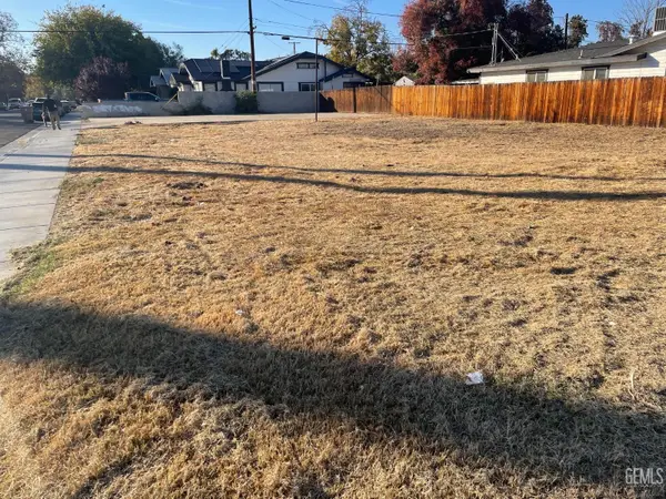 151 H STREET, Bakersfield, CA 93304