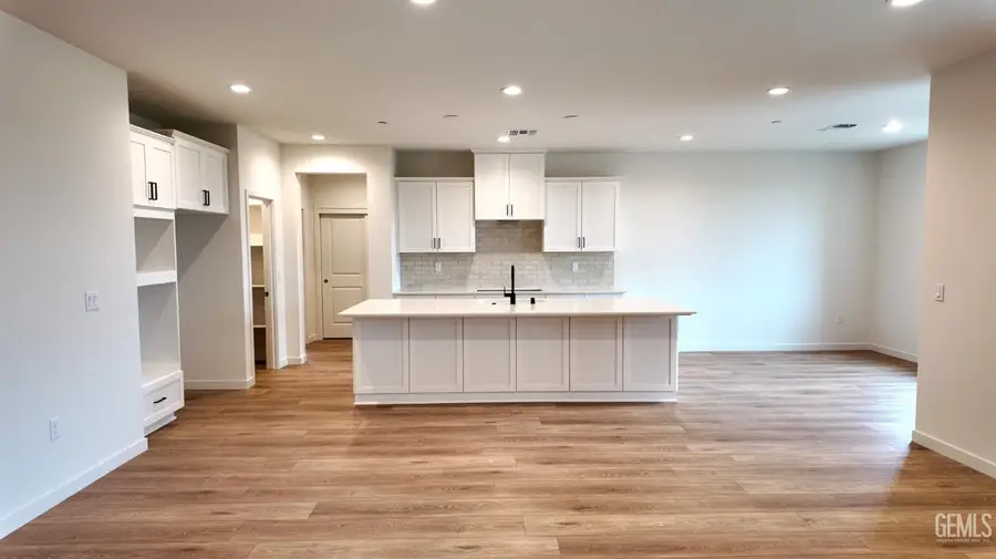 7312 CRYOSPHERE STREET, Bakersfield, CA 93311 - #2