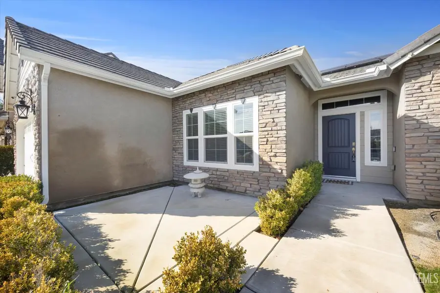 5717 MORNING BREEZE STREET, Bakersfield, CA 93314 - Image #2