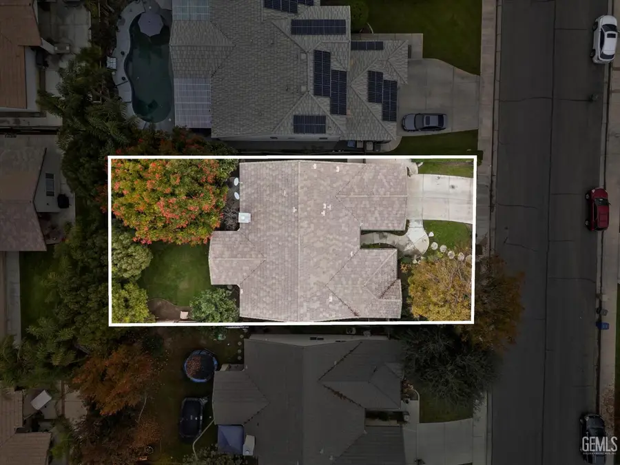 12716 WOODSON BRIDGE DRIVE, Bakersfield, CA 93311 - Image #3