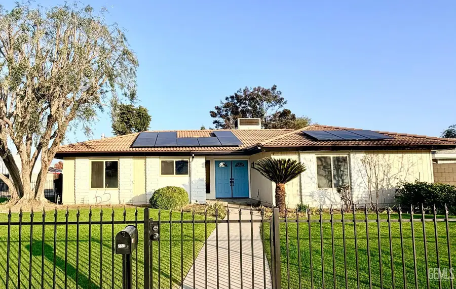 5820 PATTON WAY, Bakersfield, CA 93308 - Image #2