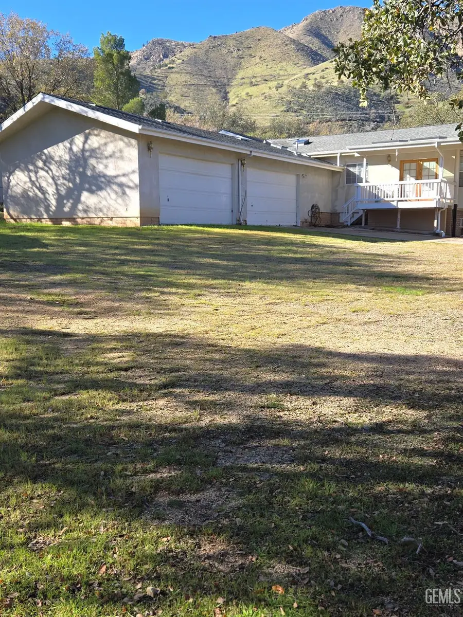 3404 SECLUSION, Lake Isabella, CA 93240 - Image #2