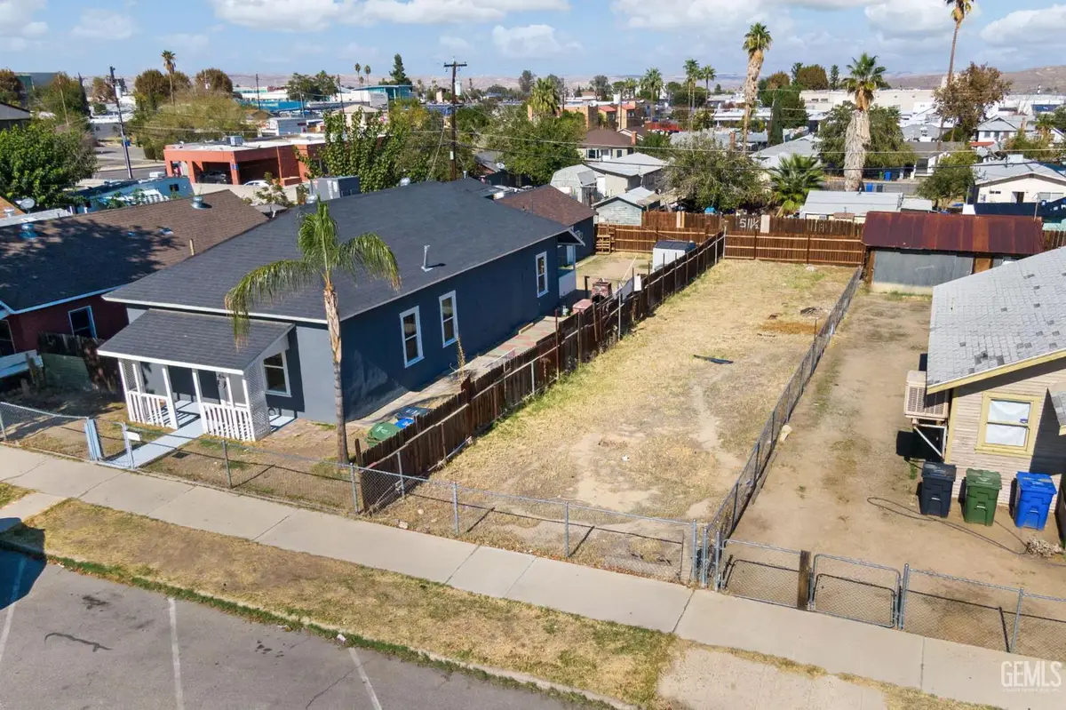 512 SAN EMIDIO STREET, Taft, CA 93268 - Image #1