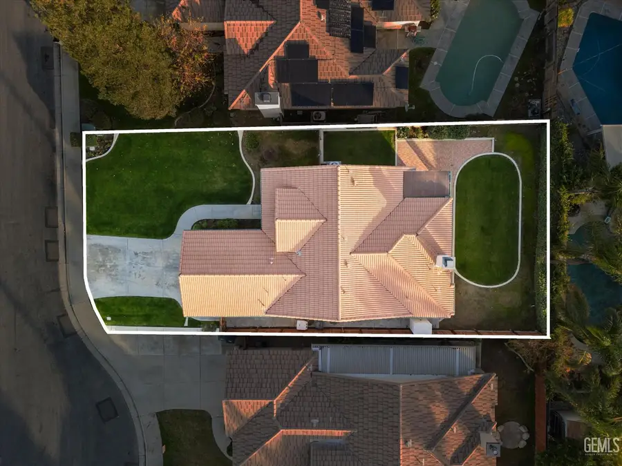 10401 ATAKAPA AVENUE, Bakersfield, CA 93312 - Image #3