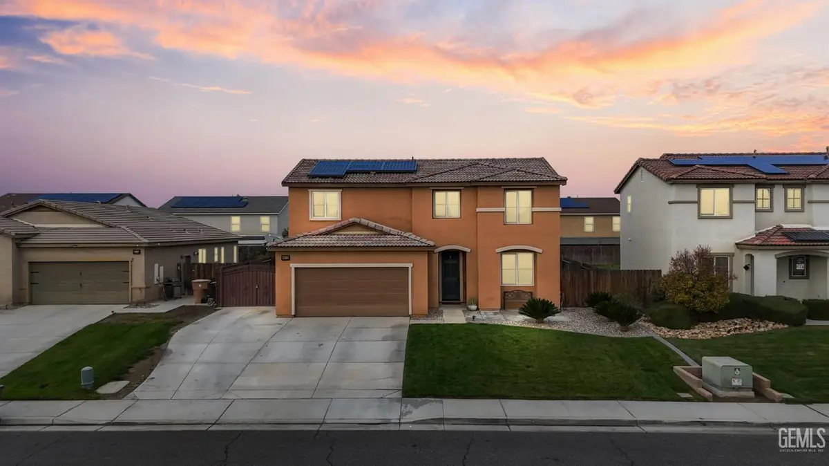 6012 TURQUOISE RIDGE DRIVE, Bakersfield, CA 93313 - Image #1