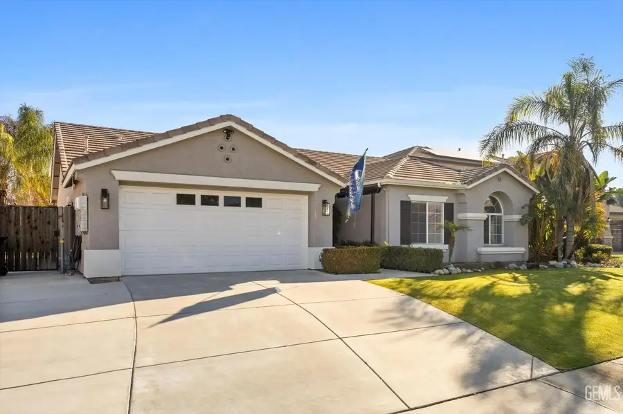 214 IRISH CRYSTAL COURT, Bakersfield, CA 93314 - Image #2