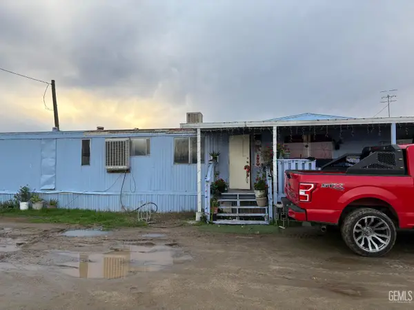 9081 ROAD 256, Terra Bella, CA 93270