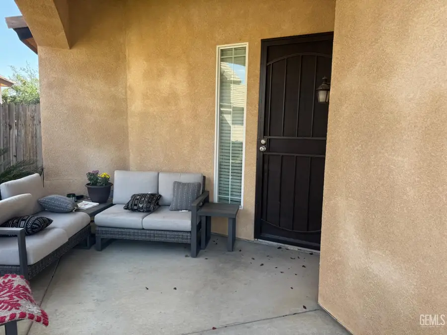 609 SHADY MEADOW COURT, Bakersfield, CA 93308 - Image #3