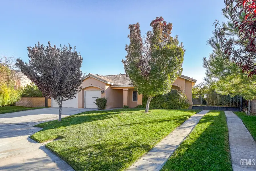 2011 W AVE J5, Lancaster, CA 93536 - Image #2