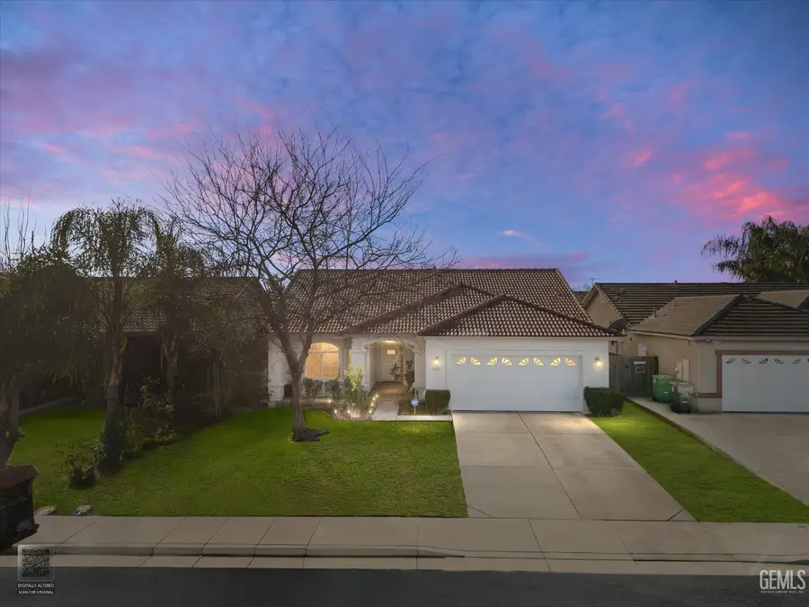 607 NEW ZEALAND DRIVE, Bakersfield, CA 93307 - Image #2