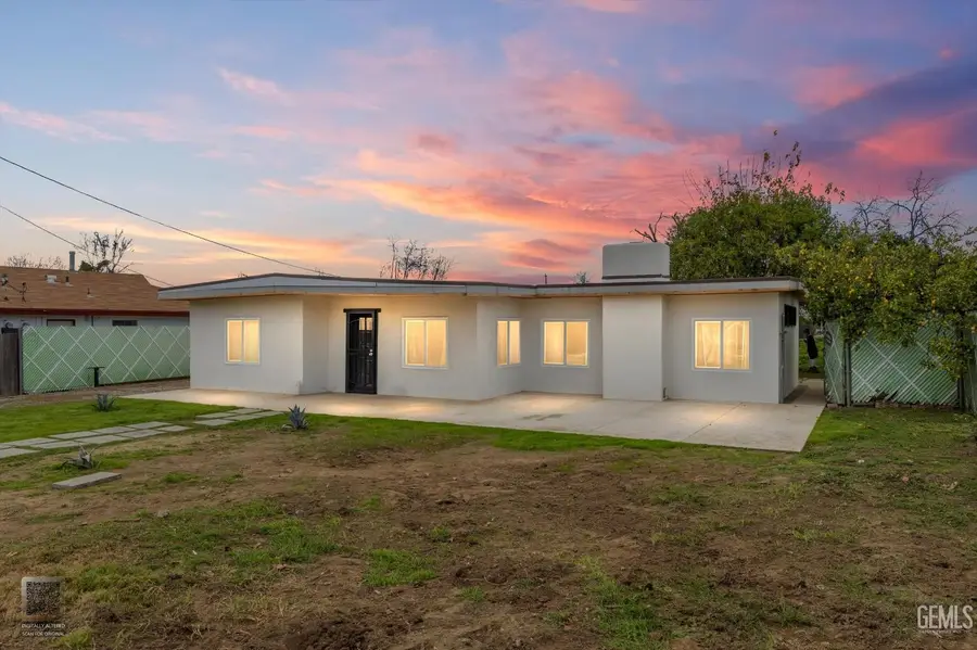 911 BALDWIN, Bakersfield, CA 93304 - Image #3