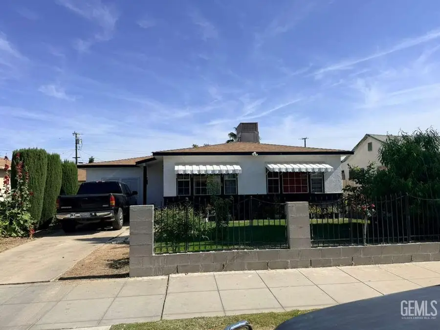 1222 E 18 TH ST, Bakersfield, CA 93305 - #3