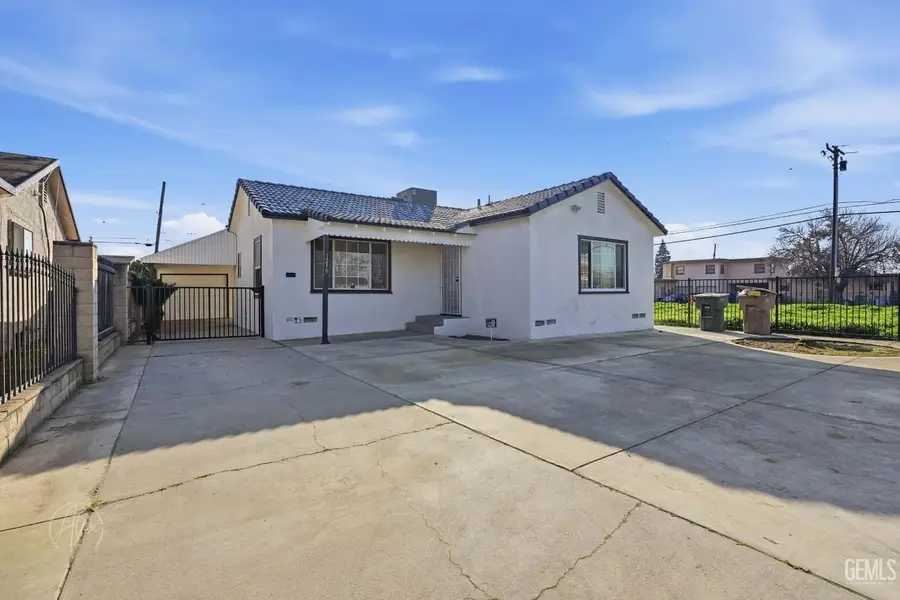 1239 WASHINGTON AVENUE, Bakersfield, CA 93308 - Image #2