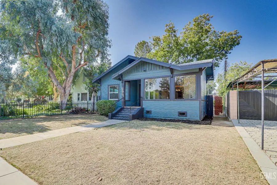 321 OLEANDER AVENUE, Bakersfield, CA 93304 - Image #3