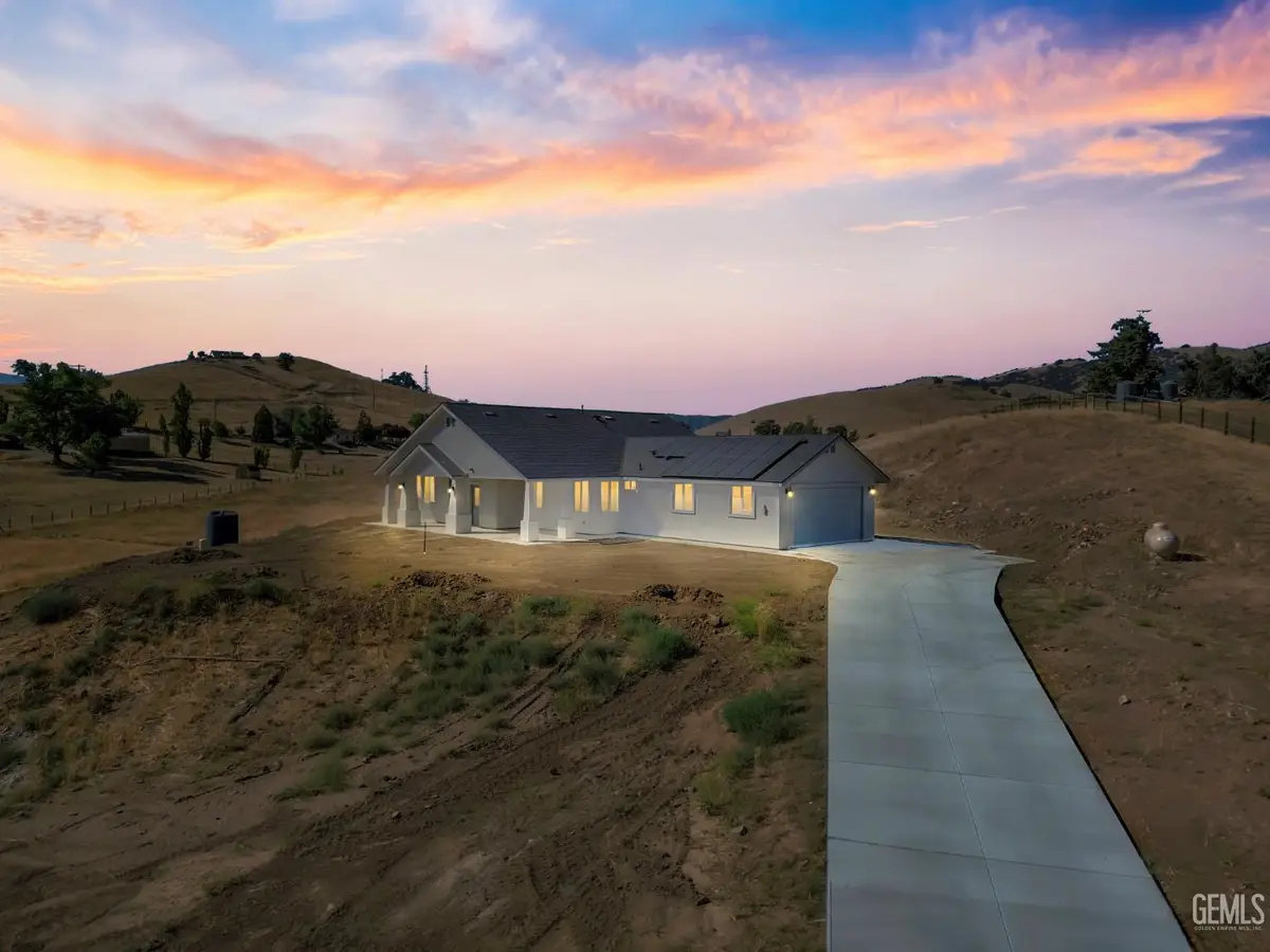 20381 PINON CANYON DRIVE, Tehachapi, CA 93561 - Image #1