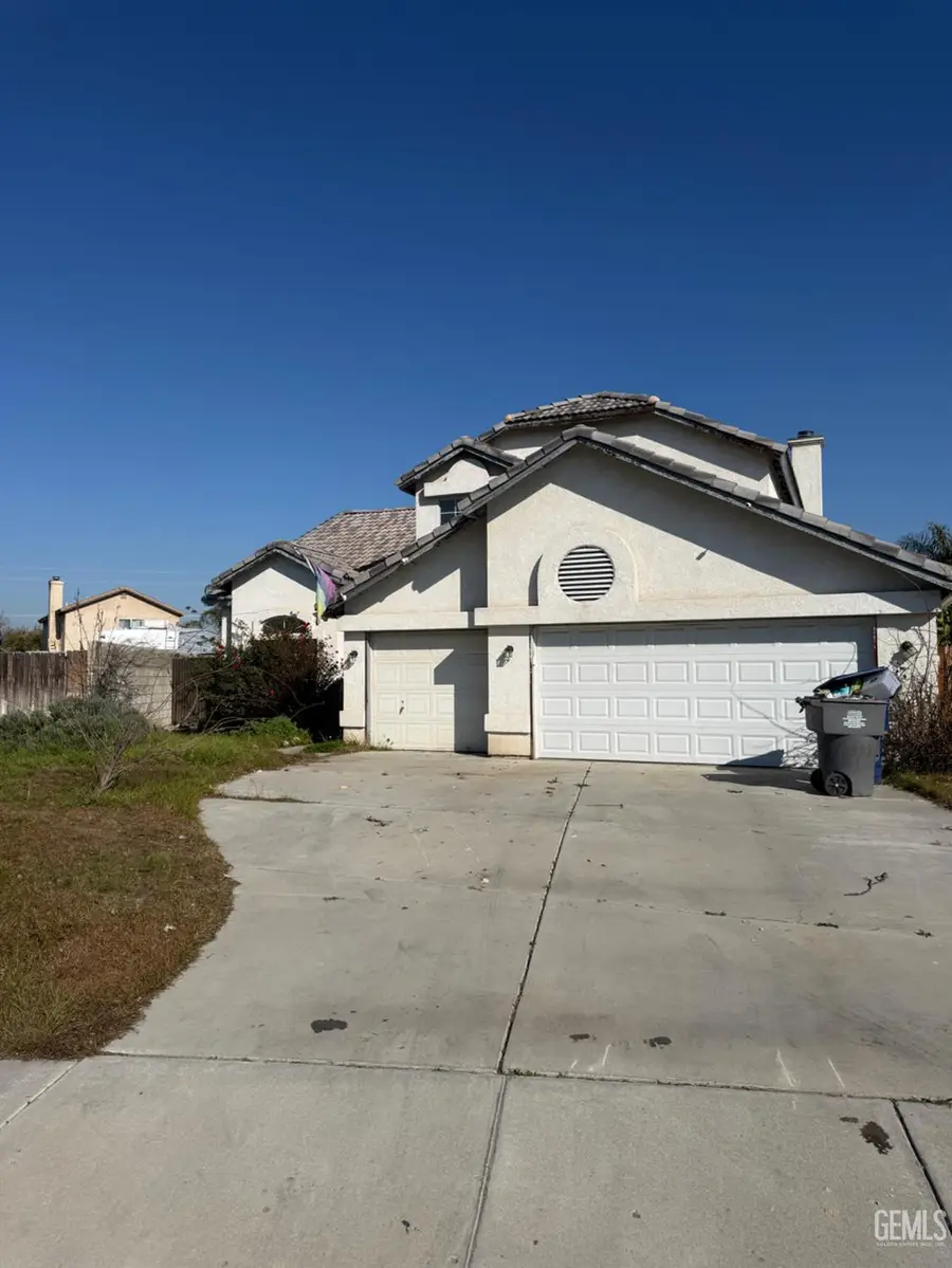 3902 OCEAN BREEZE AVENUE, Bakersfield, CA 93313 - Image #2