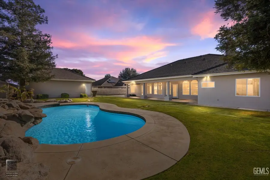 6760 IRON OAK DRIVE, Bakersfield, CA 93312 - Image #2