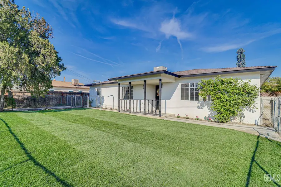 1410 SOUTHGATE DRIVE, Bakersfield, CA 93304 - Image #2