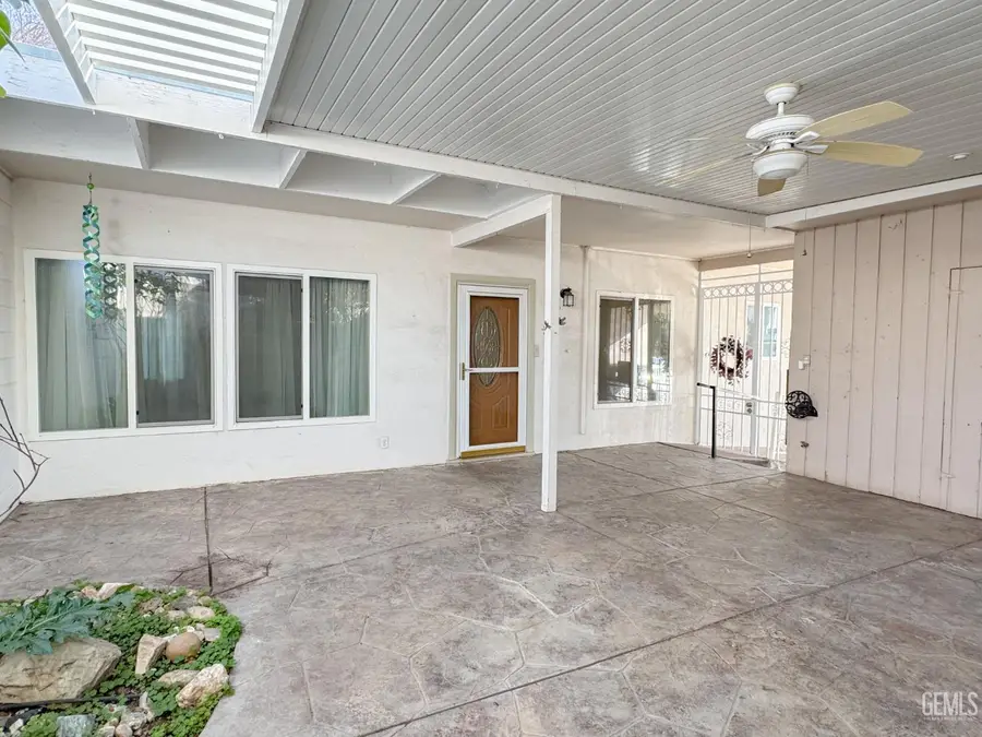 3919 NOEL PLACE, Bakersfield, CA 93306 - Image #2