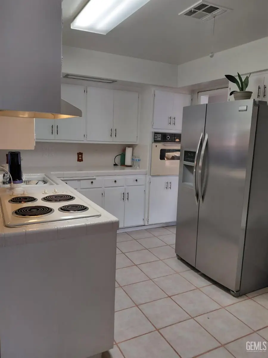 2724 FLOWER, Lake Isabella, CA 93240 - Image #3