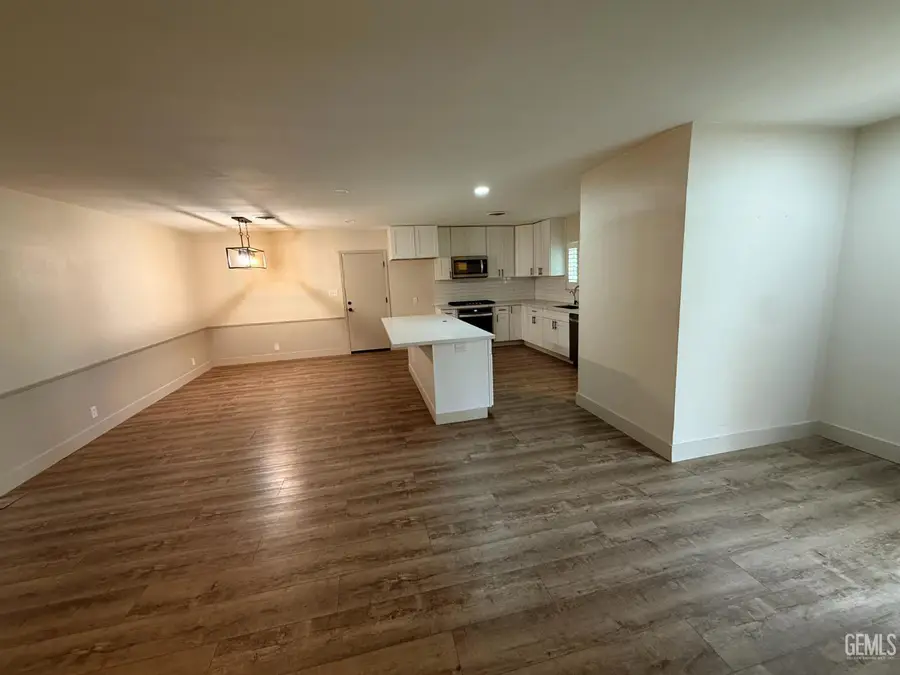 3321 JADE AVENUE, Bakersfield, CA 93306 - #3