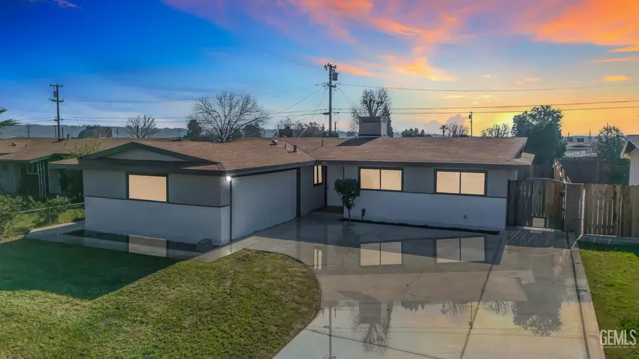 917 PORTAL AVENUE, Bakersfield, CA 93308 - Image #2
