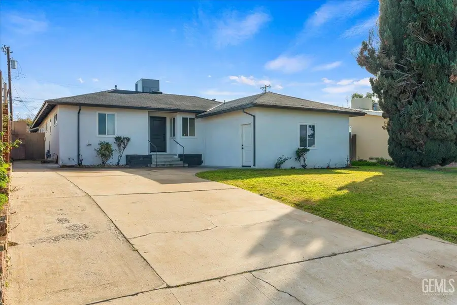 3011 BERGER STREET, Bakersfield, CA 93305 - Image #3