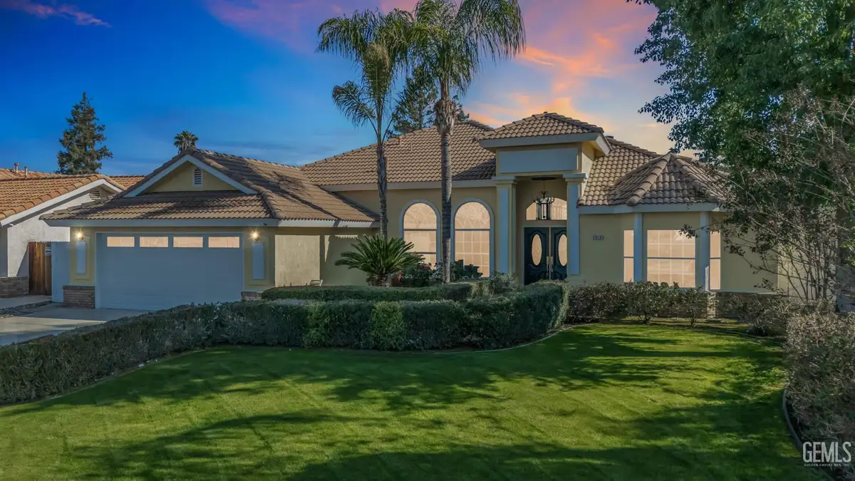 5910 WINTER RIDGE, Bakersfield, CA 93313 - Image #1