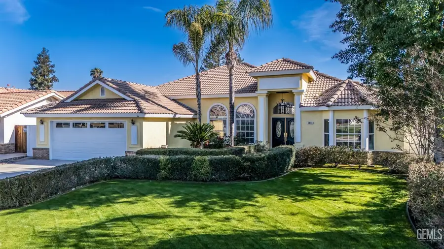 5910 WINTER RIDGE, Bakersfield, CA 93313 - Image #2